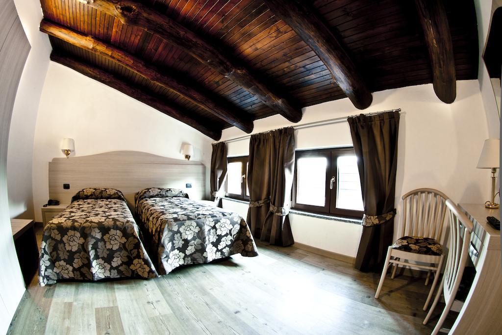 Agriturismo Cascina Del Vai Cairo Montenotte Exterior photo
